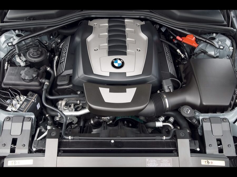 BMW N62B48TU engine