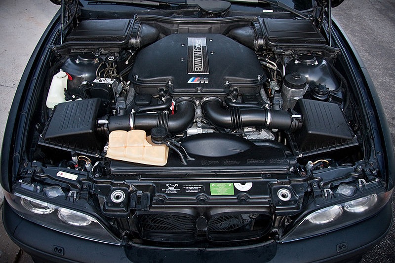 BMW S62B50 engine